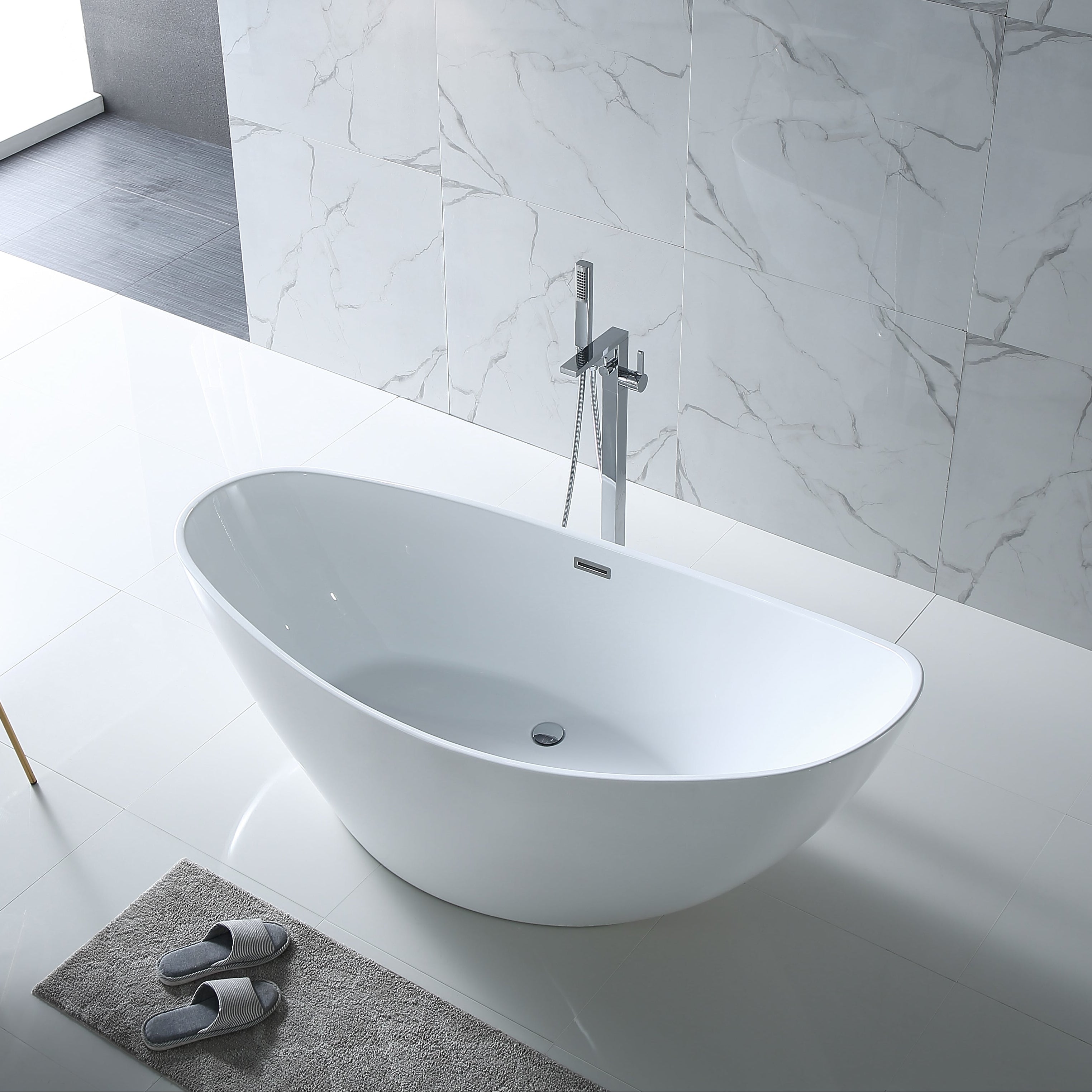 63 Inch MonBlari Acrylic Freestanding BathtubXA118GW-Side Top View