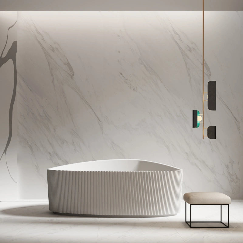 MonBlari acrylic triangular freestanding soaking bathtub