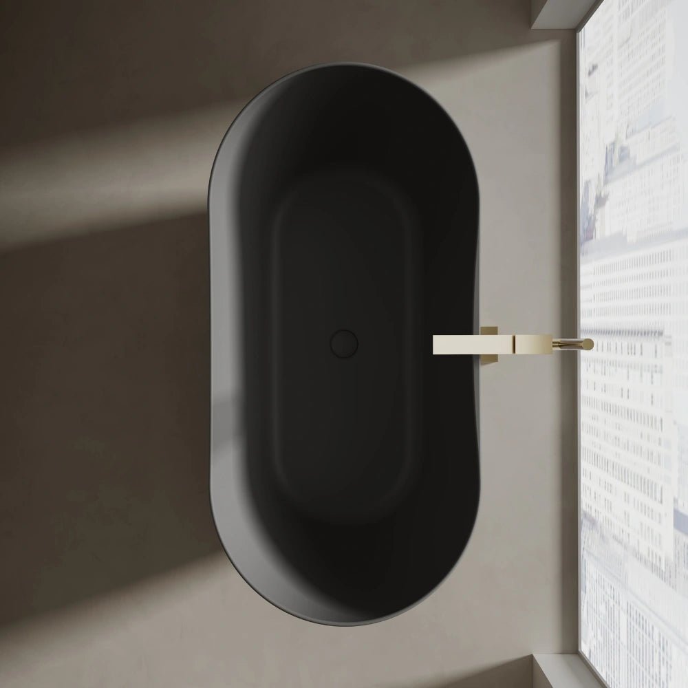 solid surface bathtub with refined contemporary design