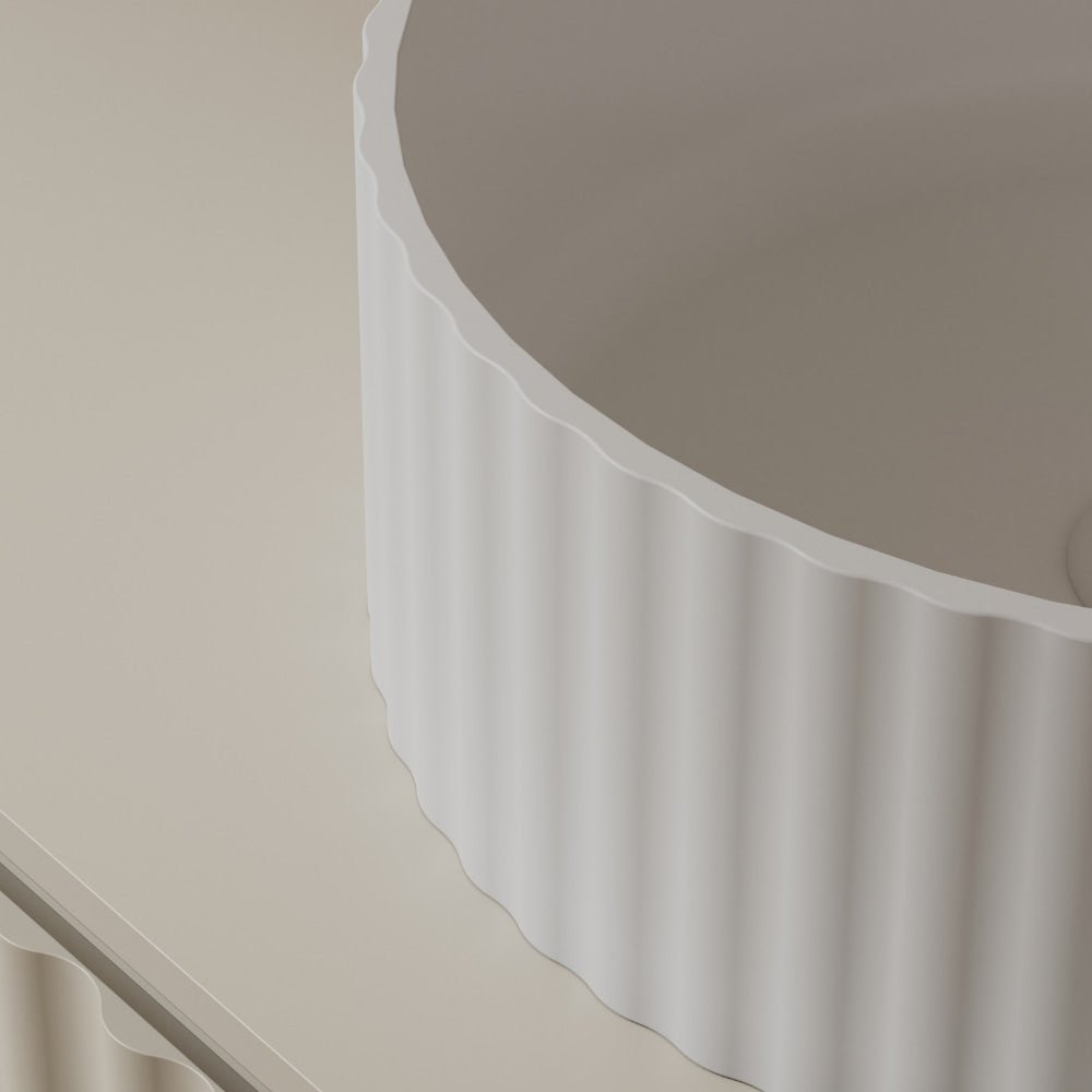 White round vessel basin with design for luxury bathroom