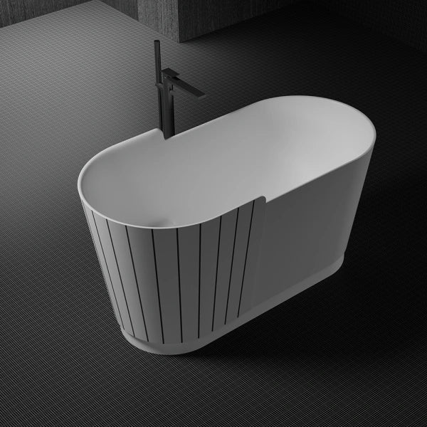 SWING Series freestanding bathtub with integrated seat