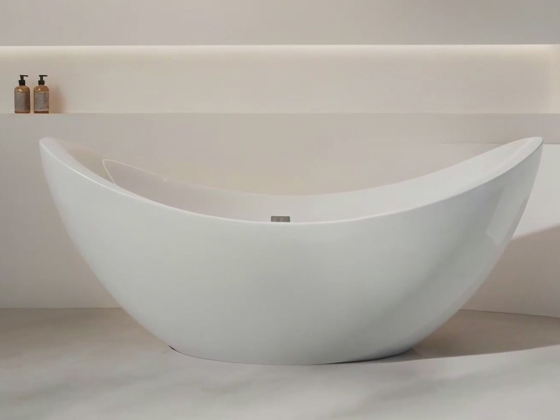 Load video: 71 Inch MonBlari Acrylic Freestanding Bathtub